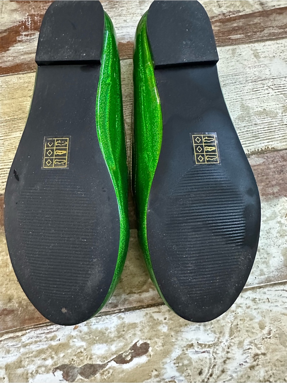 Green/Gold Holo Jack-O-Lantern Flats size 8 - Picture 6 of 8